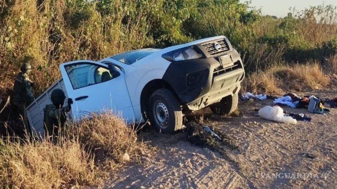 Caen 14 presuntos miembros de ‘Los Chapitos’ en Sinaloa, aseguran arsenal y camioneta blindada