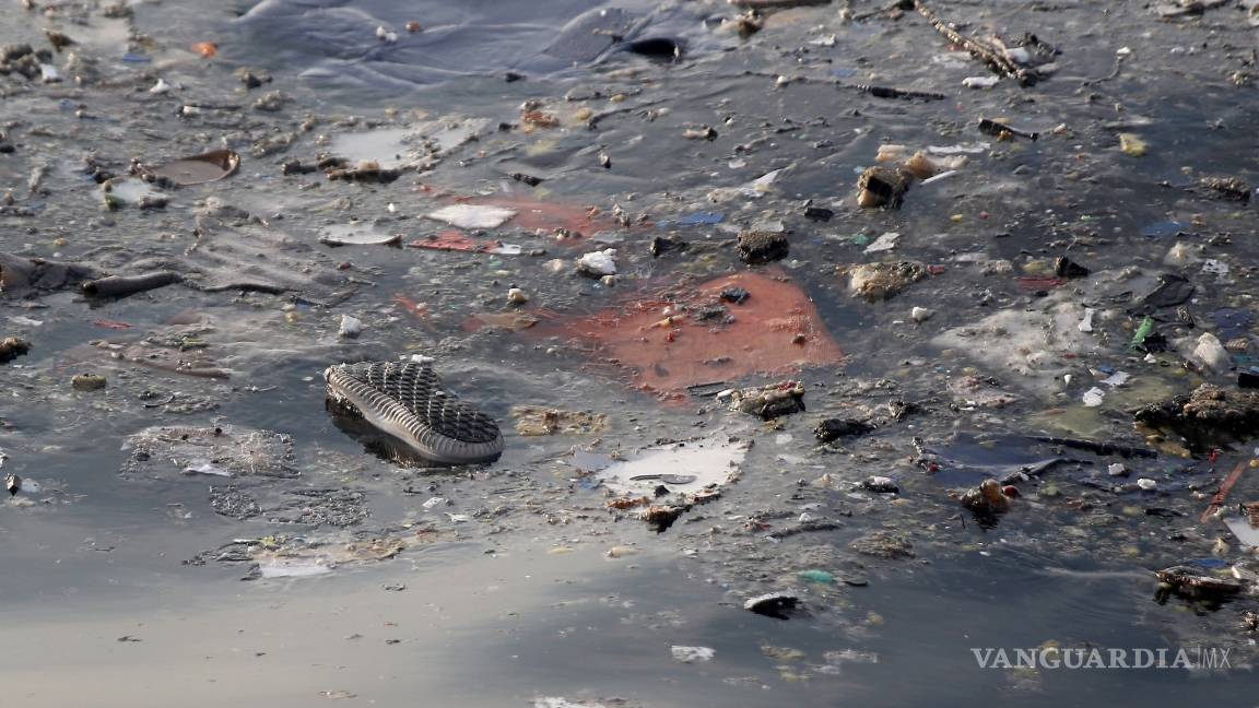 $!Encuentran cadáveres entre los restos del avión de Lion Air estrellado en Indonesia