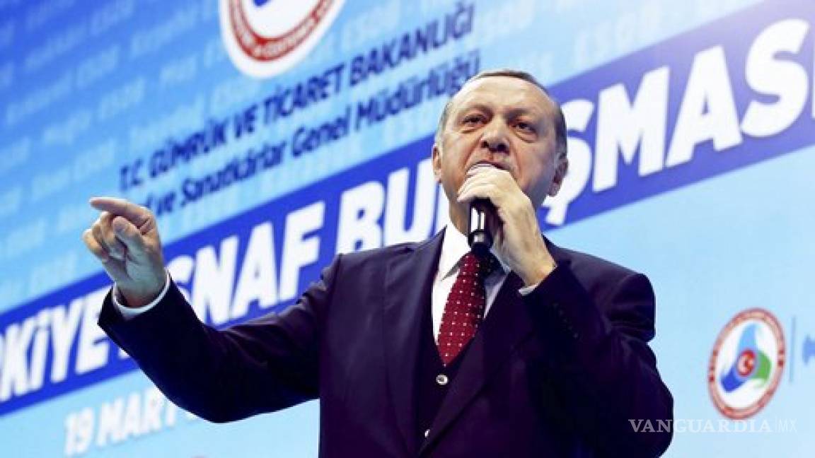 Erdogan acusa a Merkel de “métodos nazis”