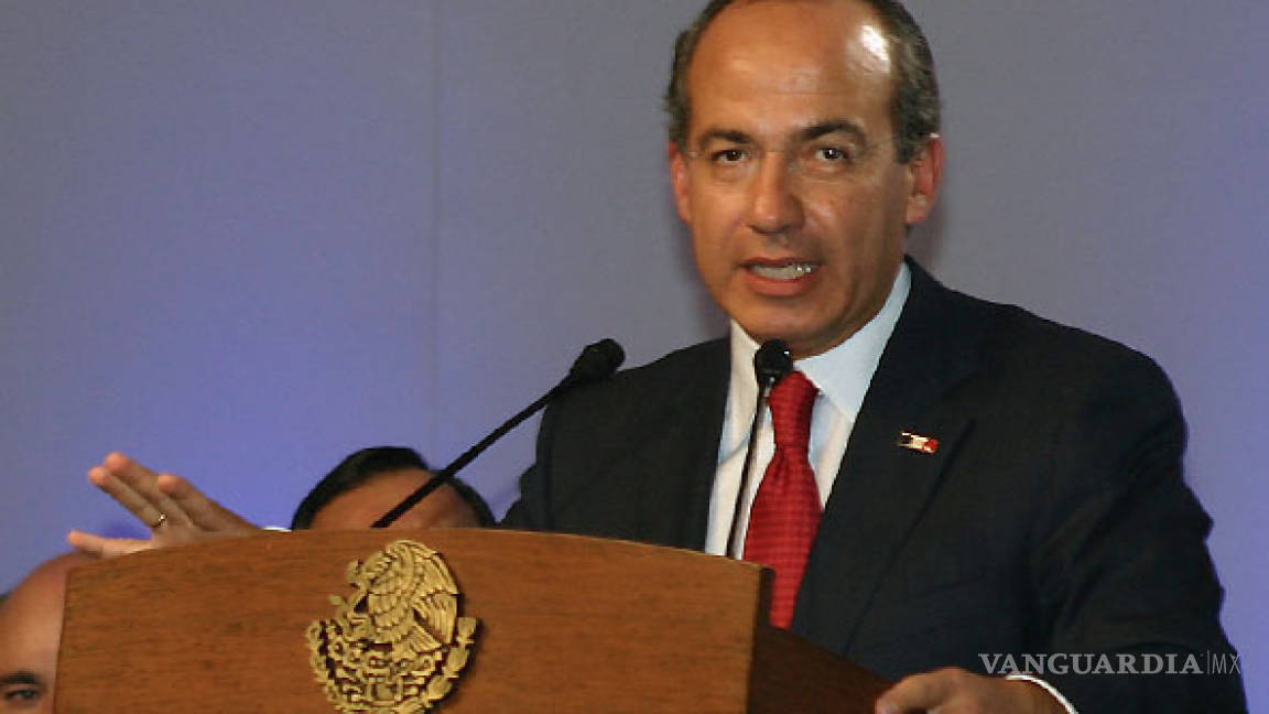 Exhorta Calderón a ‘levantarse con votos’