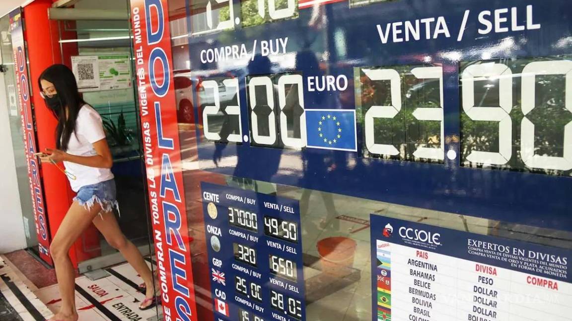 Peso llegó a $21 por dólar tras anuncio de inflación de EU