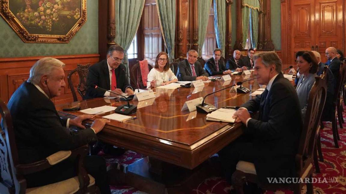 EU invitó a México a industria de semiconductores y electromovilidad, señala Ebrard