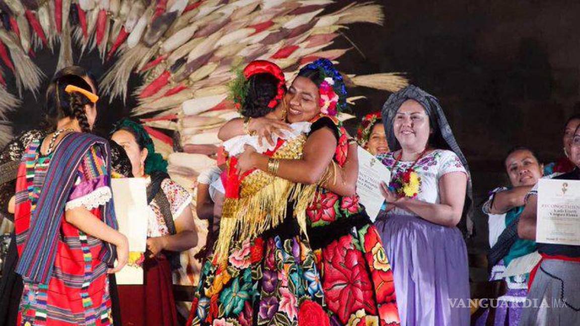 $!Tras 2 años suspendidas, vuelven las fiestas de “Julio, mes de la Guelaguetza” en Oaxaca