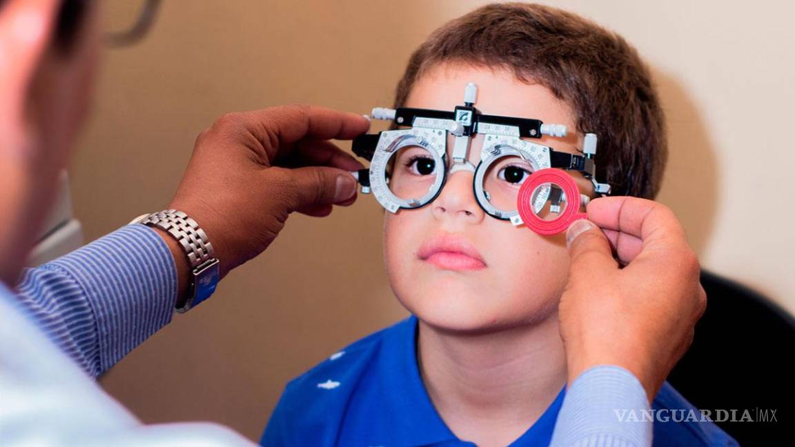 Redondea con causa Club de Leones Acuña; comprarán lentes para niños de Primaria