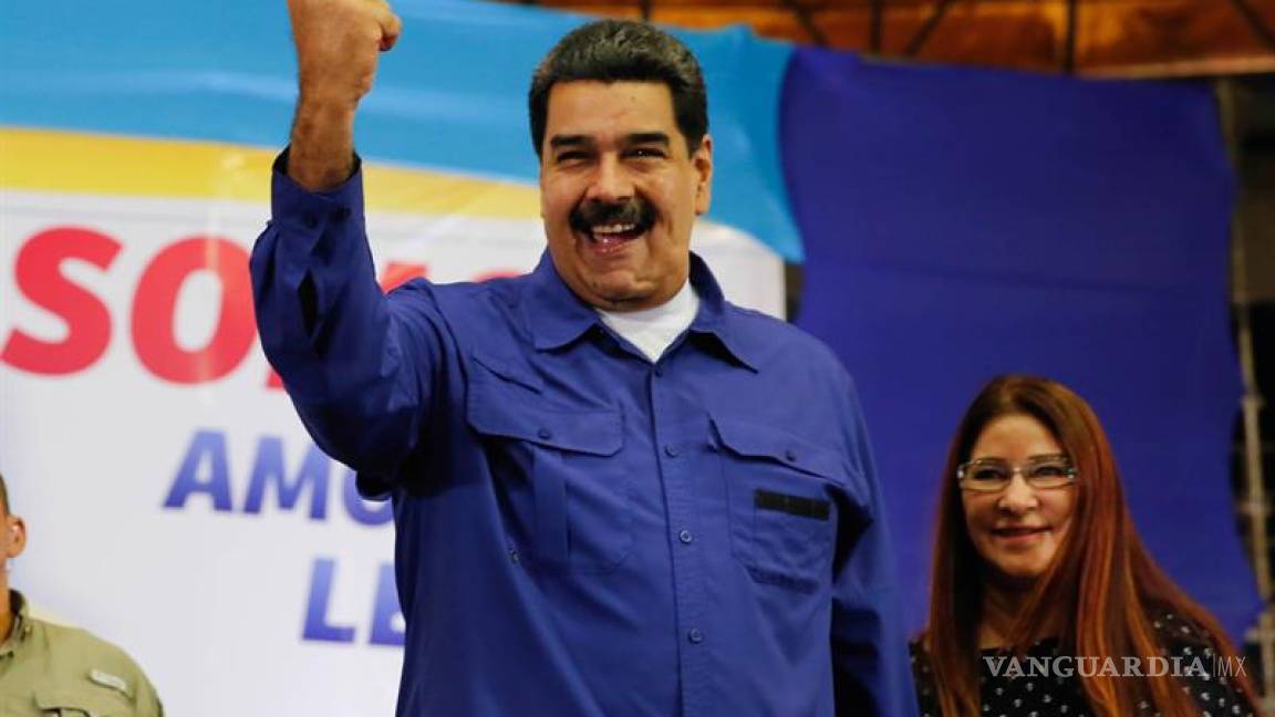 Nicolás Maduro se define como parte de un &quot;eje de dios&quot;