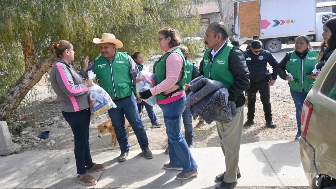 Luz y ayuda social llegan a Hércules, Coahuila tras días de emergencia