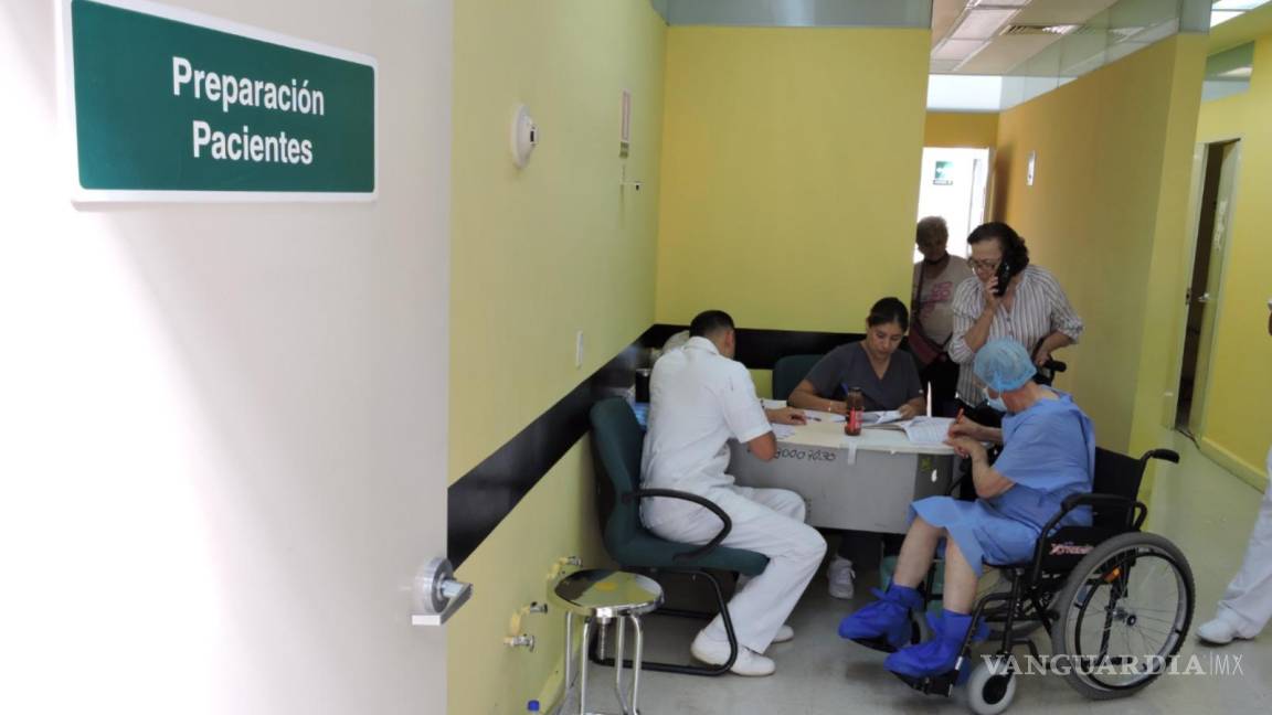 Beneficia IMSS a 852 derechohabientes con jornadas de cirugía de catarata en 2024