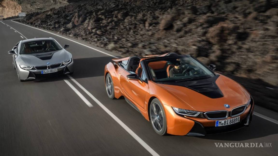 BMW presenta el i8 versiones Roadster y Coupé