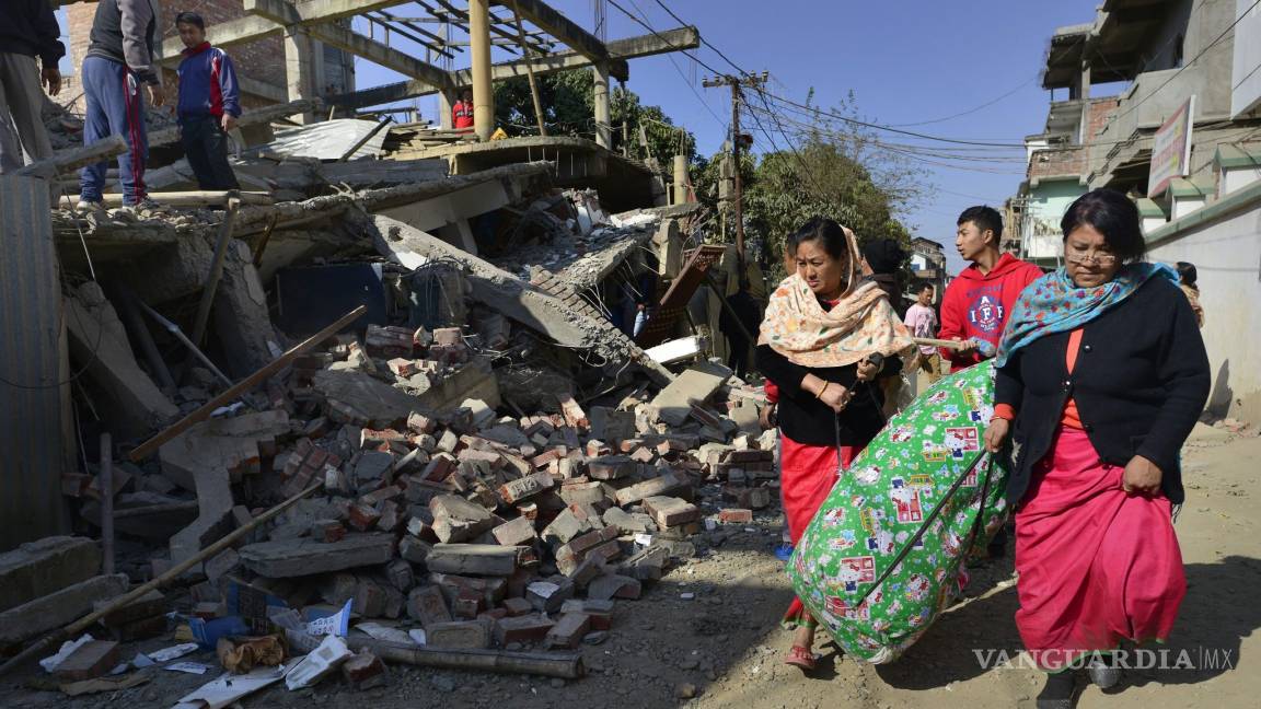 Al menos 8 muertos y cuantiosos daños por sismo en India