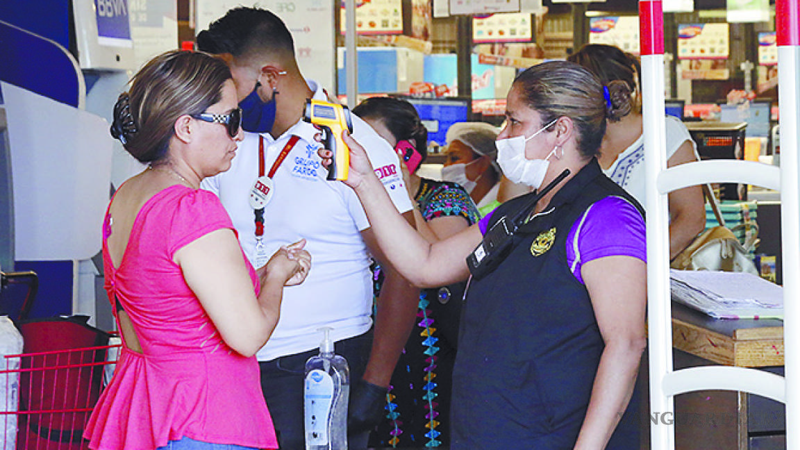 Incumplen supermercados en Saltillo con filtros sanitarios