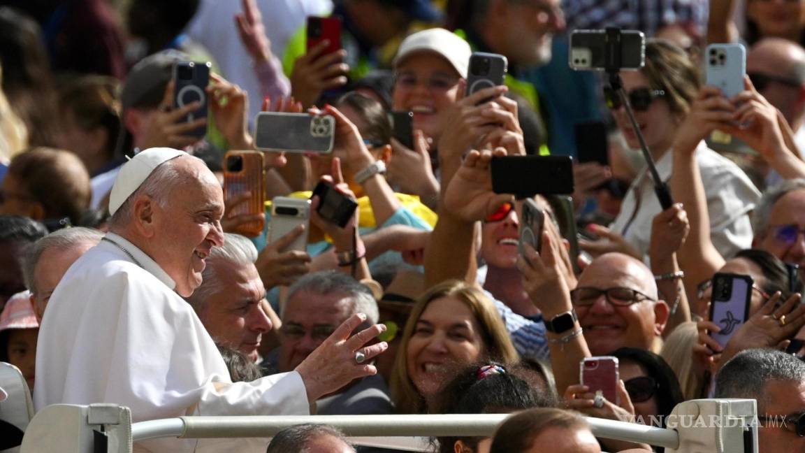 Hay mucha ‘mariconería’ en seminarios: exhiben medios declaración del papa Francisco