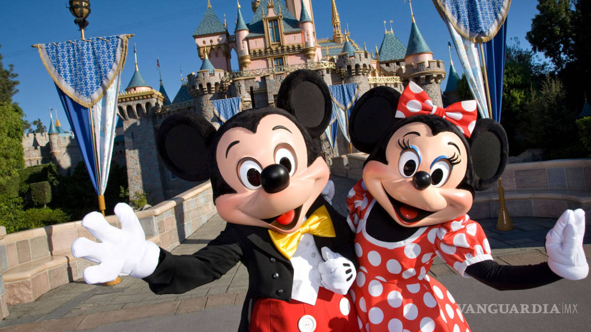 Disney remplaza a empleados por migrantes, son menos costosos