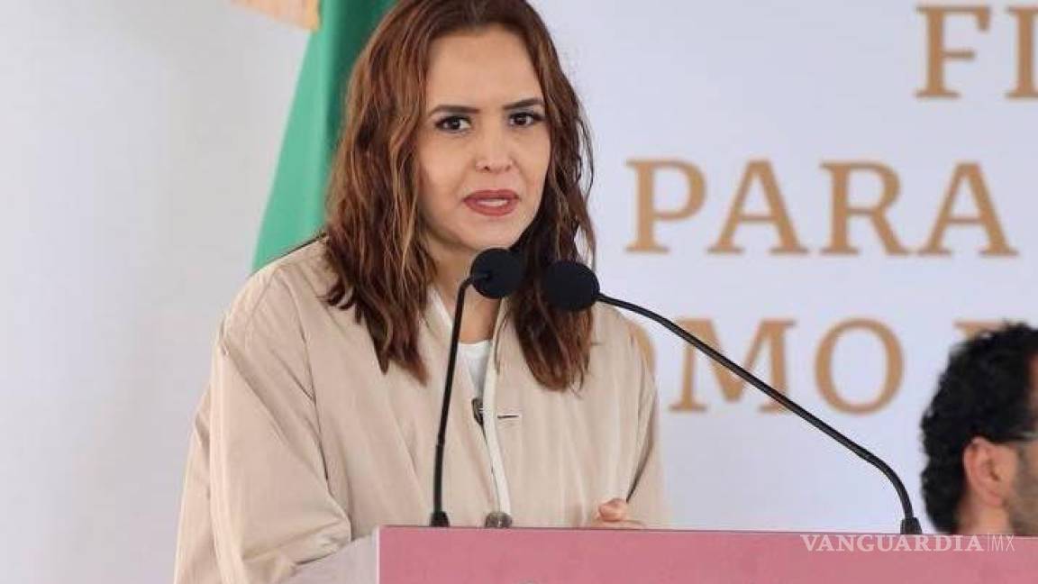 Clara Luz Flores buscará ser senadora por Nuevo León con Morena