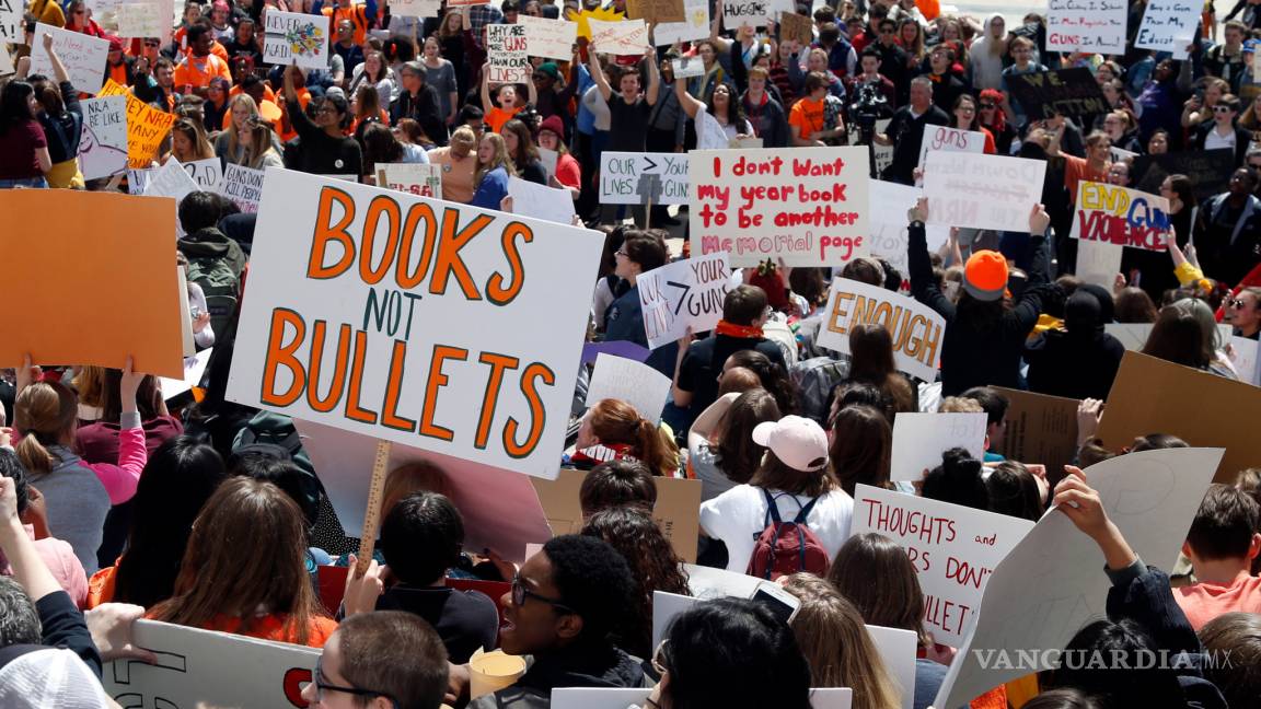 Miles de estudiantes vuelven tomar las calles en EU y piden un mayor control de armas