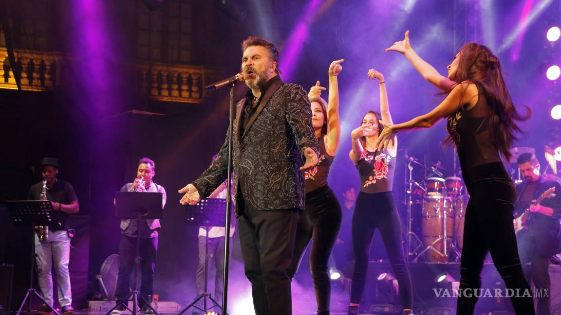 $!Festeja Mijares a todas las mamás de Saltillo