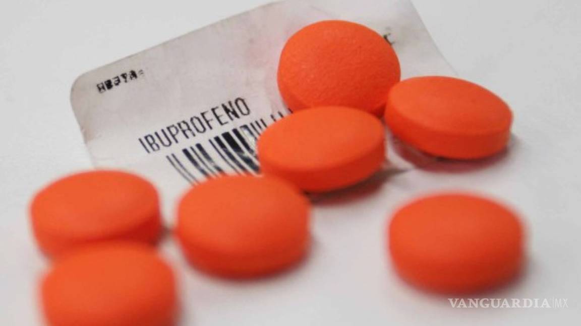 Usar ibuprofeno podría empeorar algunas infecciones, alertan