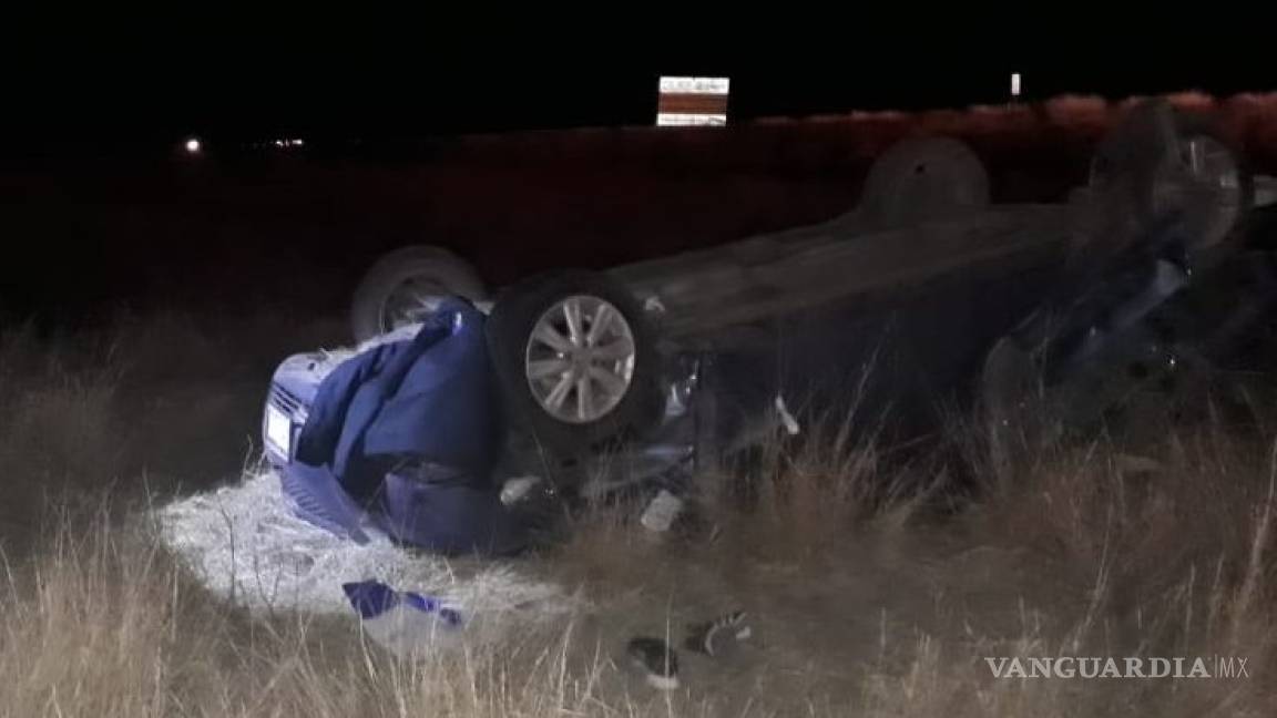 Vuelca vehículo de aficionados al Necaxa en Torreón; mueren dos
