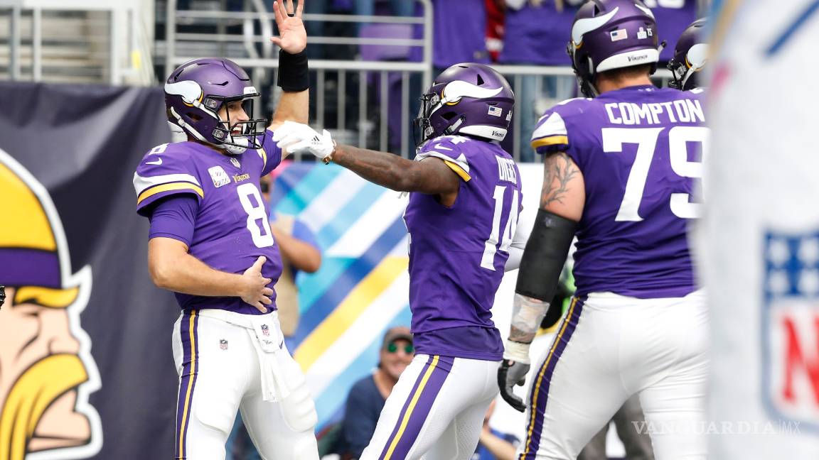 $!Latavius Murray y Adam Thielen 'reviven' junto con el ataque terrestre de los Vikings