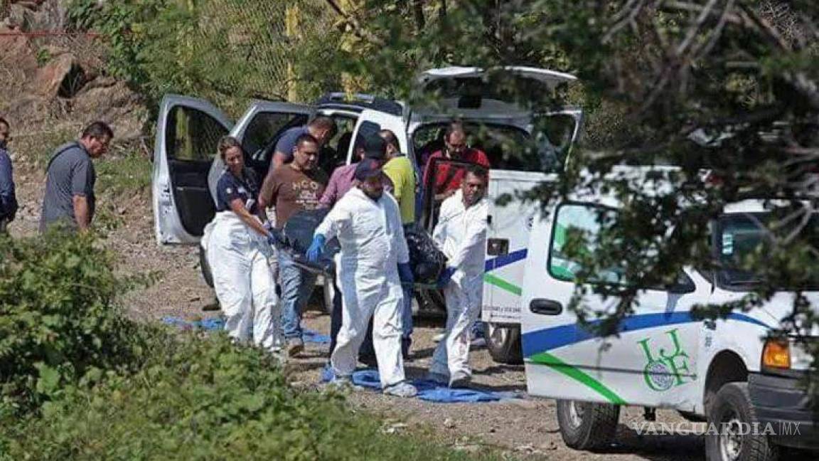 Encuentran 5 cuerpos en carretera Encarnación de Díaz, en Jalisco