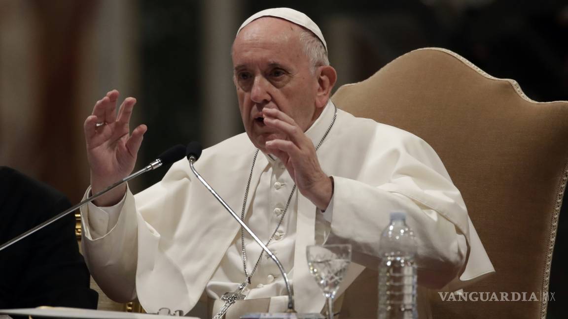 Papa Francisco pide combatir los abusos contra las monjas