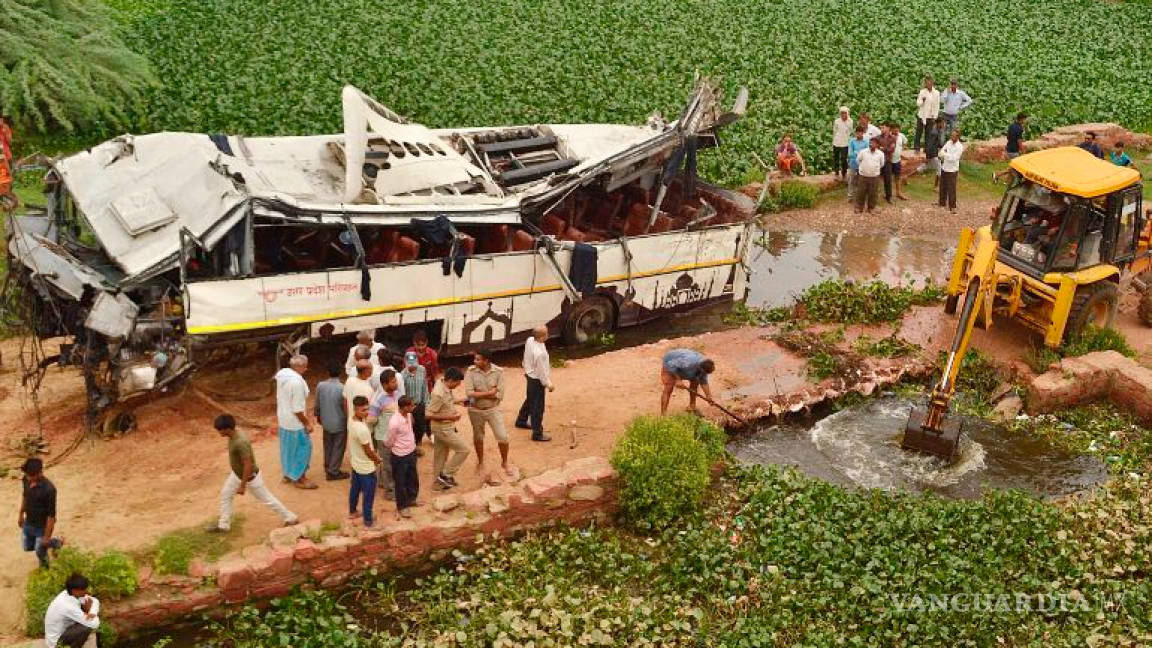 Peligro en los caminos de India, en otro accidente mueren 29 personas