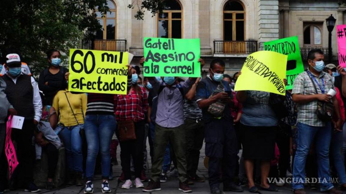 Protestan en Oaxaca contra ley que prohíbe venta de &quot;comida chatarra&quot;
