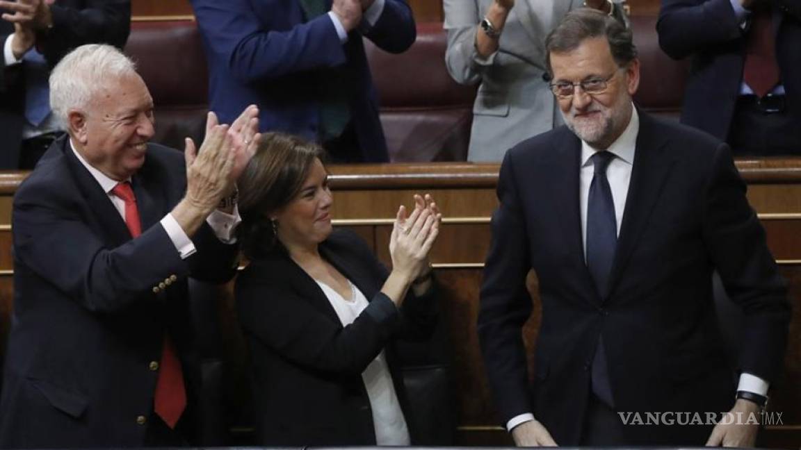 Después de 10 meses de bloqueo político, España tiene un presidente