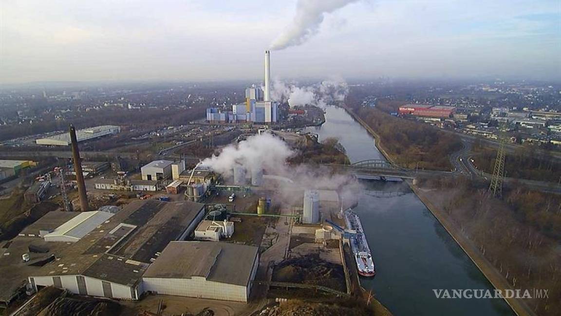 Fuga de ácido sulfúrico provoca nube tóxica en ciudad alemana