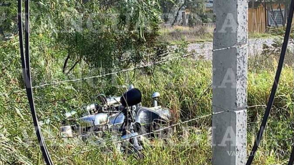 Hallan sin vida a presunto policía en carretera Saltillo-Monterrey