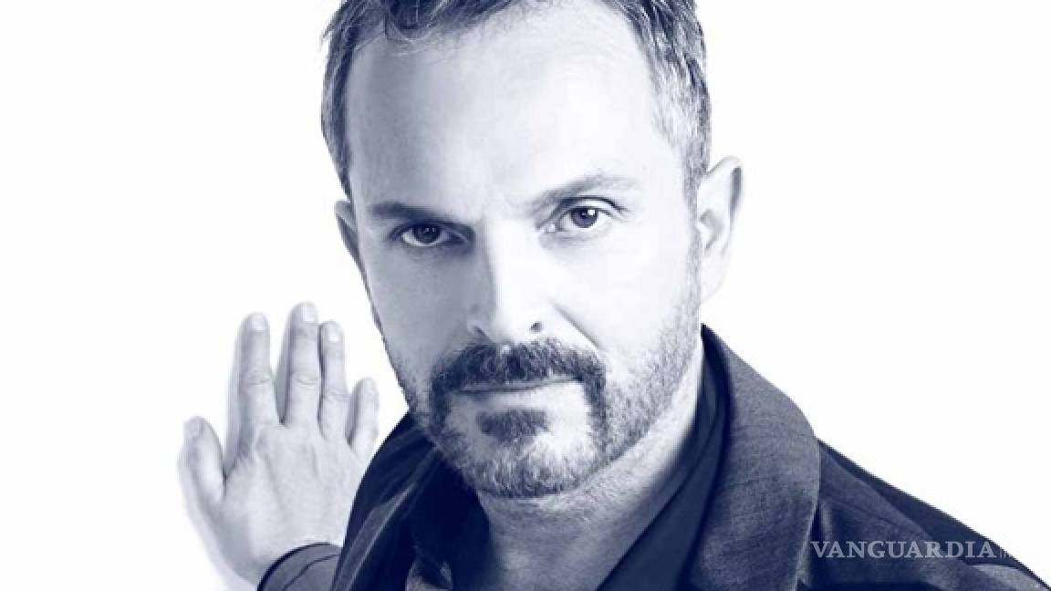 Bosé dará concierto gratuito en el Zócalo de CDMX