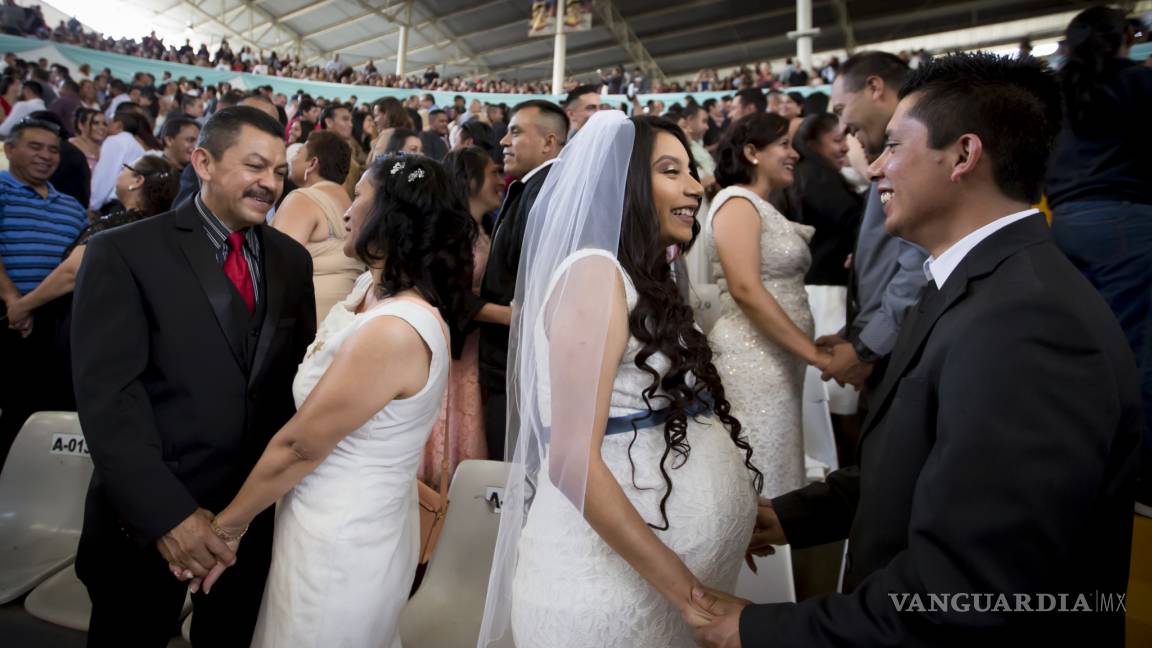Con 1650 bodas celebran en grande Día del Amor en Tijuana