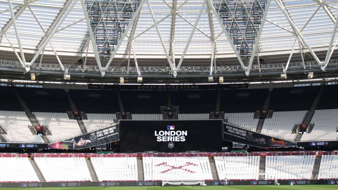 Así se ha transformado el Estadio de Londres para el 'clásico' entre Medias Rojas y Yanquis