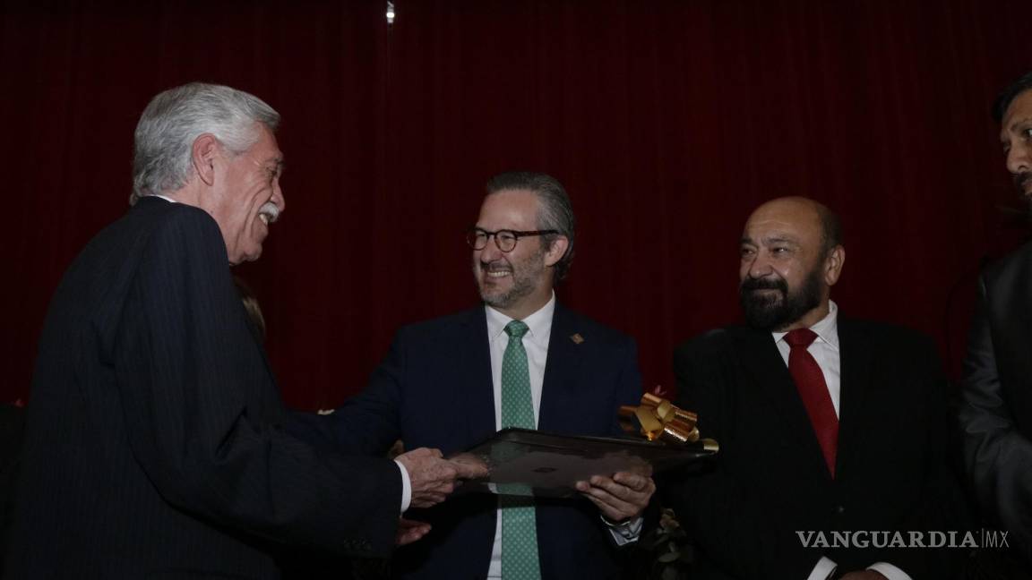 $!Celebran el 130 aniversario de la Benemérita Escuela Normal de Coahuila