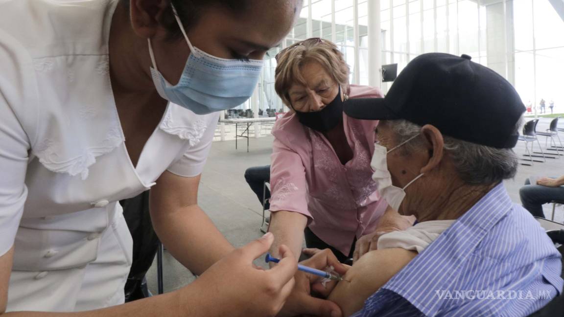 Arranca en Coahuila registro para vacunar a personas de 50 a 59 años de edad