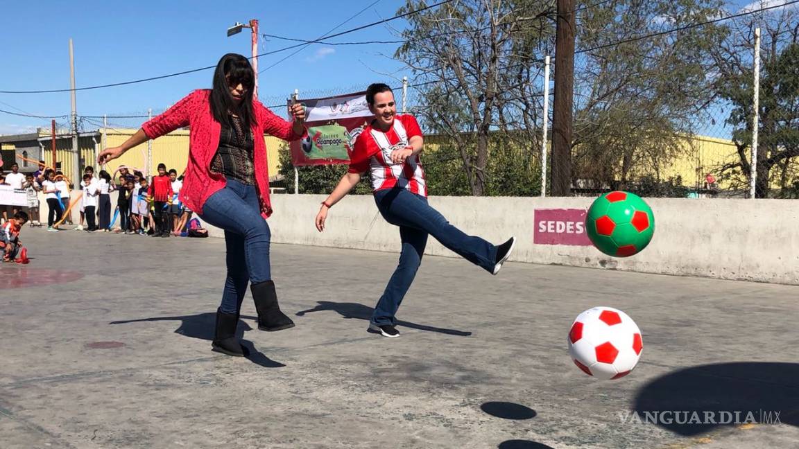 Diputada organiza torneos de fútbol en Monclova y Castaños