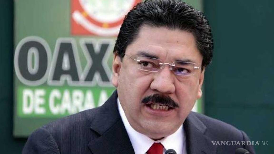 Ulises Ruiz iría como independientea la Presidencia de México