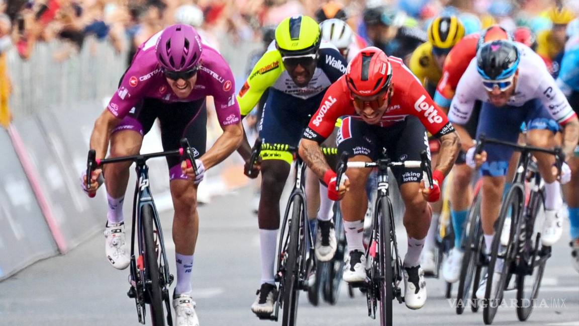 En final de foto finish, Démare se lleva la sexta etapa del Giro de Italia