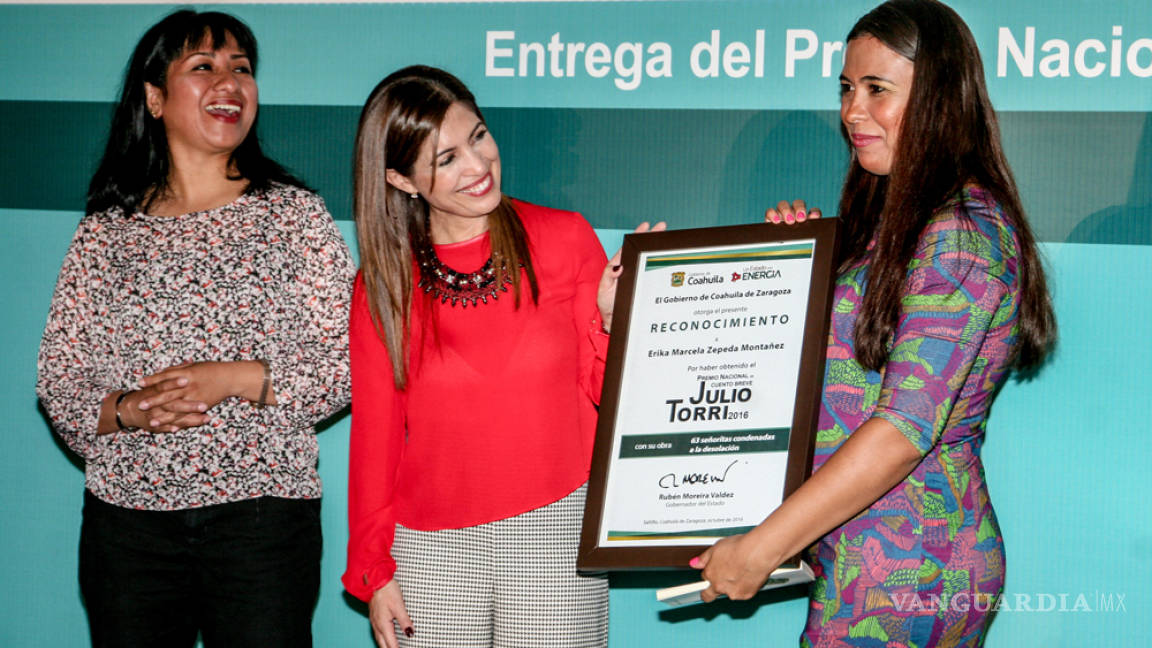 Entregan Premio de Cuento Corto Julio Torri 2016 a la escritora Erika Zepeda