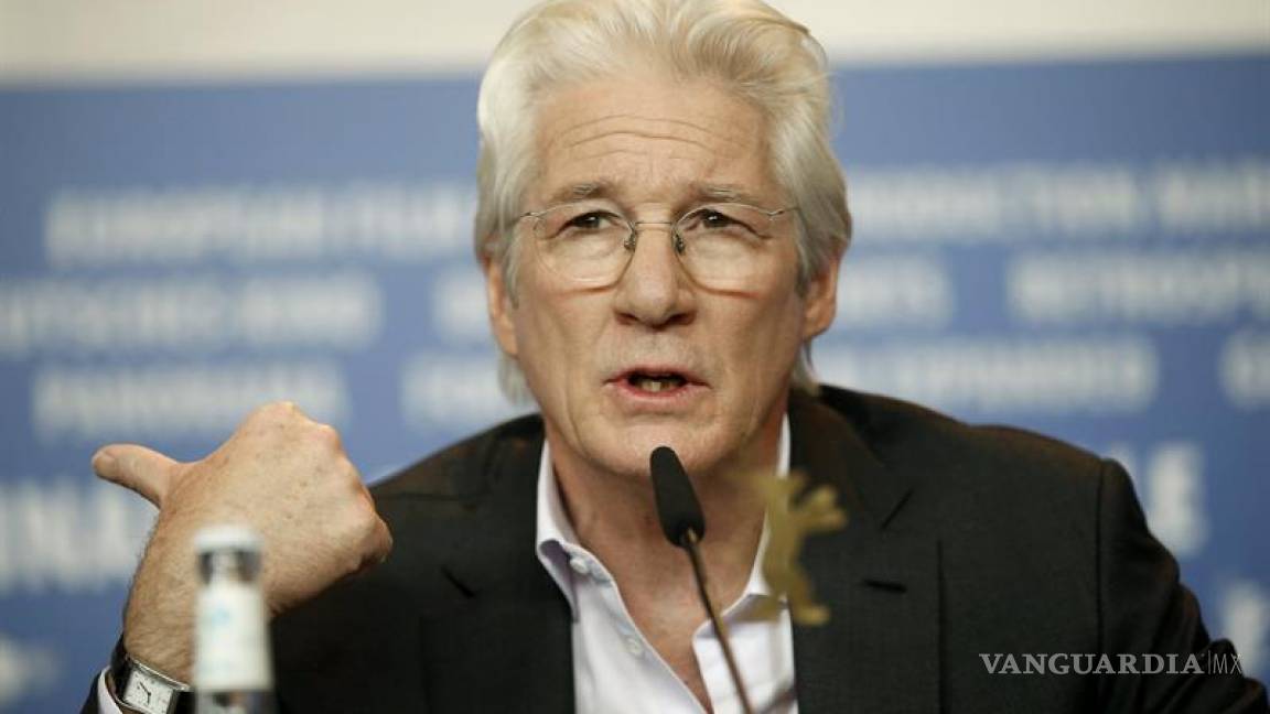 Lo peor de Trump es asociar a refugiados y el terrorismo: Richard Gere