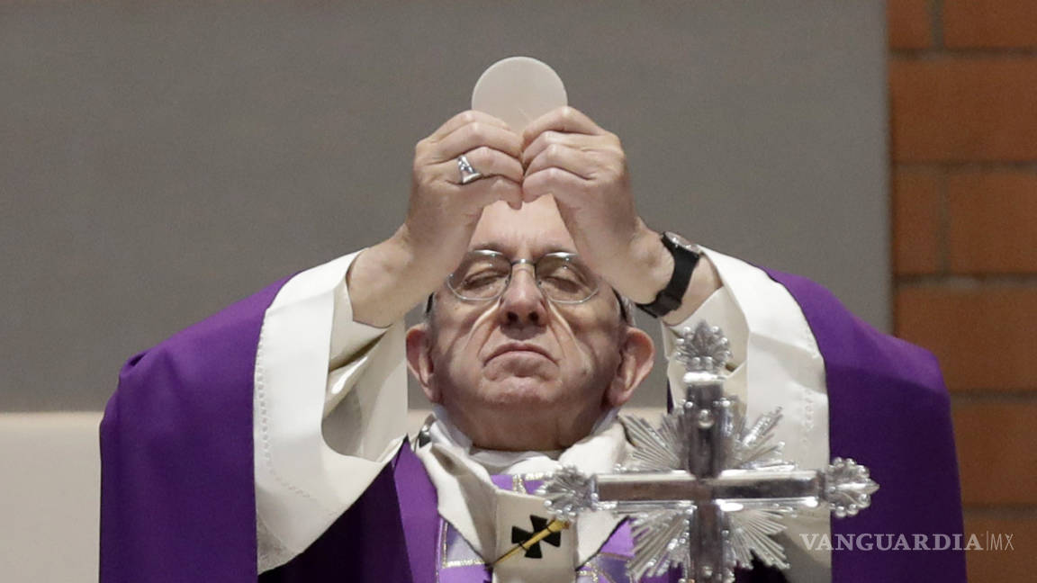 &quot;Las misas no se pagan”, dice el papa Francisco