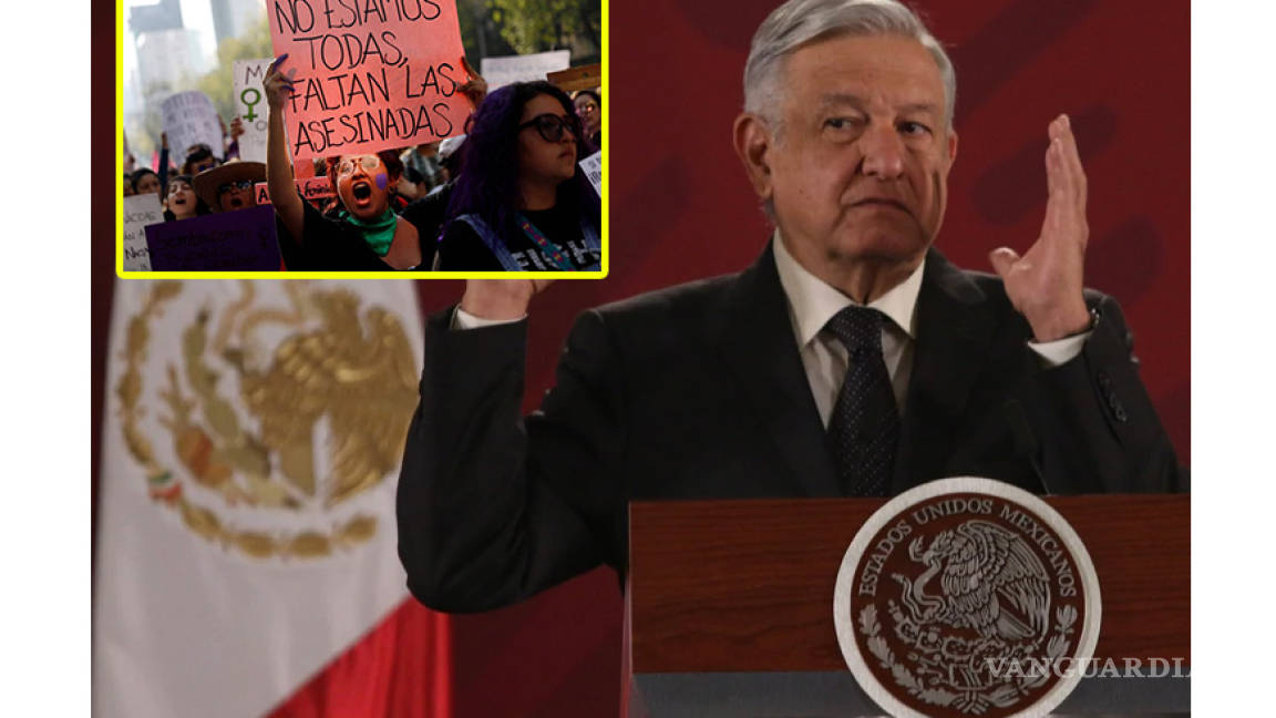 &quot;Que no lo paren, resistan&quot;: AMLO envía mensaje a feministas que protestan en Palacio Nacional