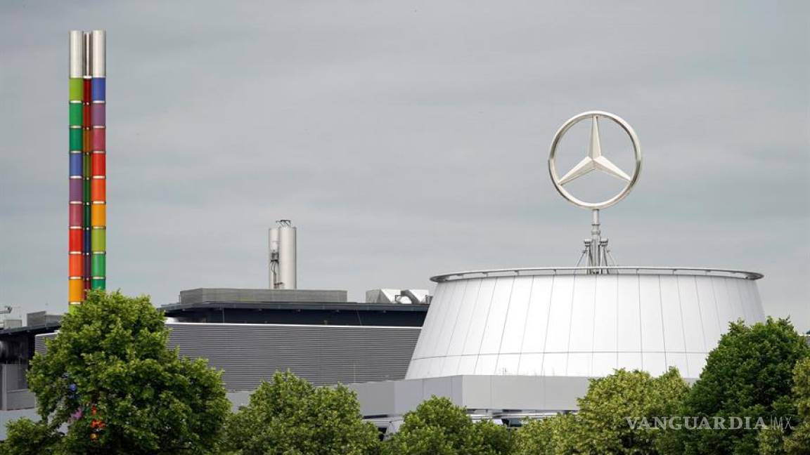 Daimler recibe una multa de 870 mde en Alemania por el escándalo de las emisiones