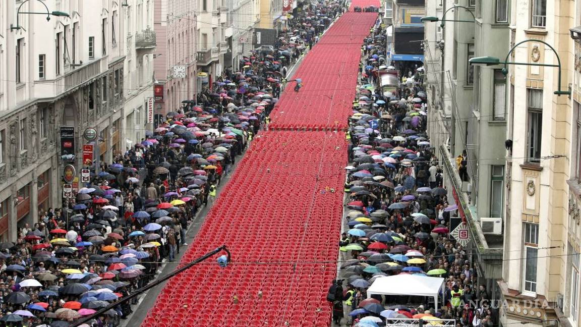 $!Dan 40 años de cárcel Karadzic por genocidio en Srebrenica