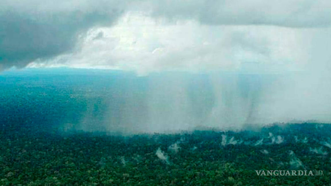 Llueve en el Amazonas, ven esperanza para detener masivo incendio