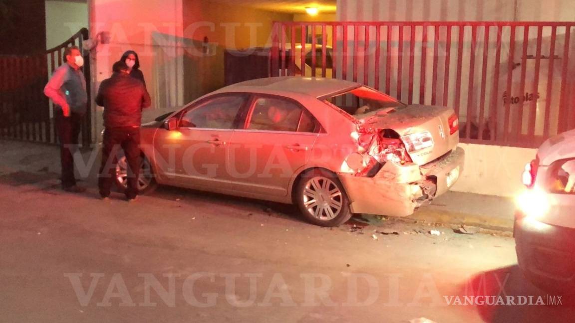 Embarazada pierde a su bebé tras chocar ambulancia que la trasladaba en calles de Ramos Arizpe