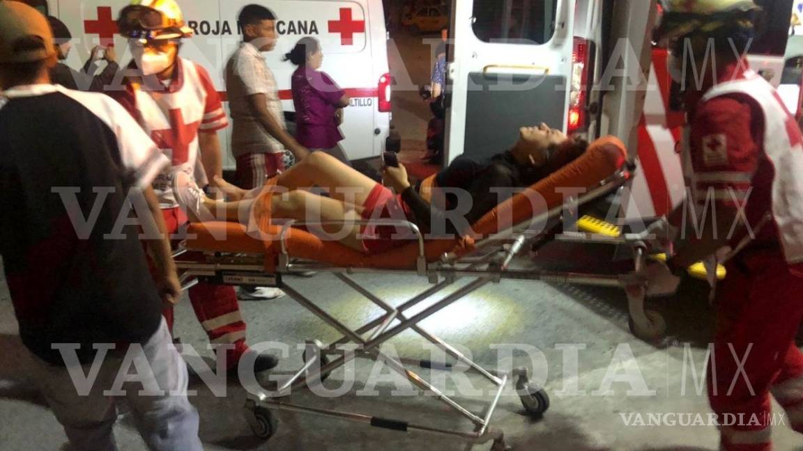 $!Supuestos policías intentan extorsionar a jóvenes y los atropellan, al sur de Saltillo