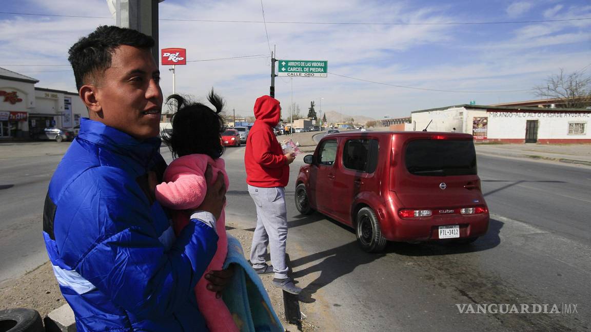 Mientras sorprende la llegada de niños migrantes sin acompañante a Ciudad Juárez, Estados Unidos reúne cerca de 700 menores con sus padres