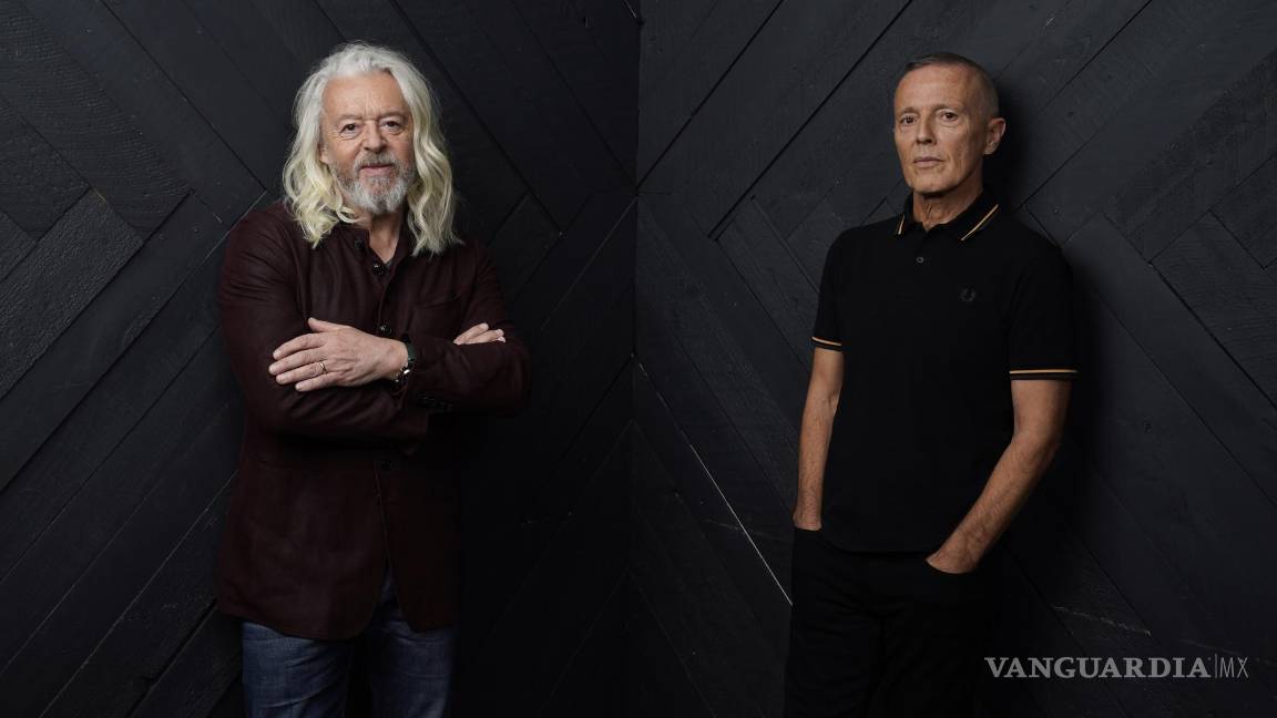 $!Roland Orzabal, a la izquierda, y Curt Smith, de la banda Tears For Fears en Los Ángeles. AP/Chris Pizzello