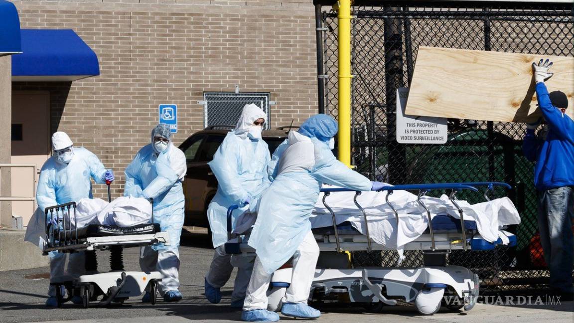 Reconoce Gobierno: van 321 mil muertos por la pandemia