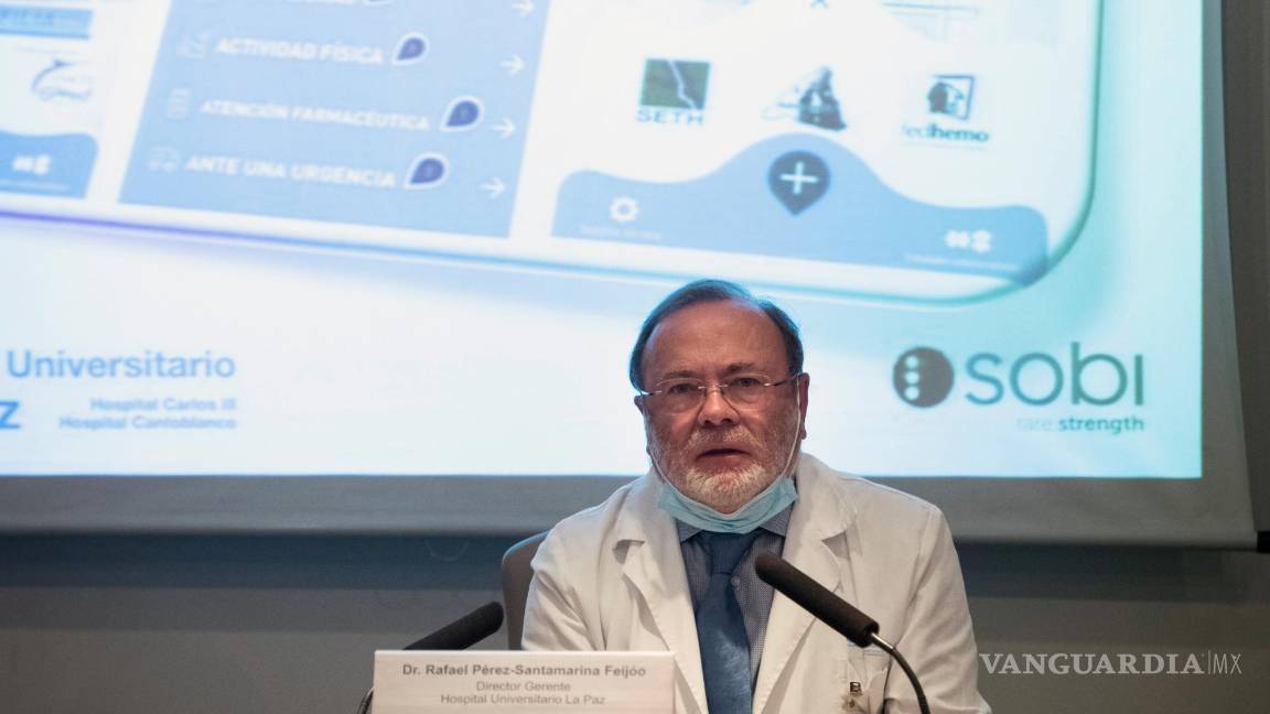 $!El director general del Hospital Universitario La Paz, Rafael Pérez-Santamaria, en la presentación de la aplicación para pacientes con hemofilia. EFE/Luca Piergiovanni